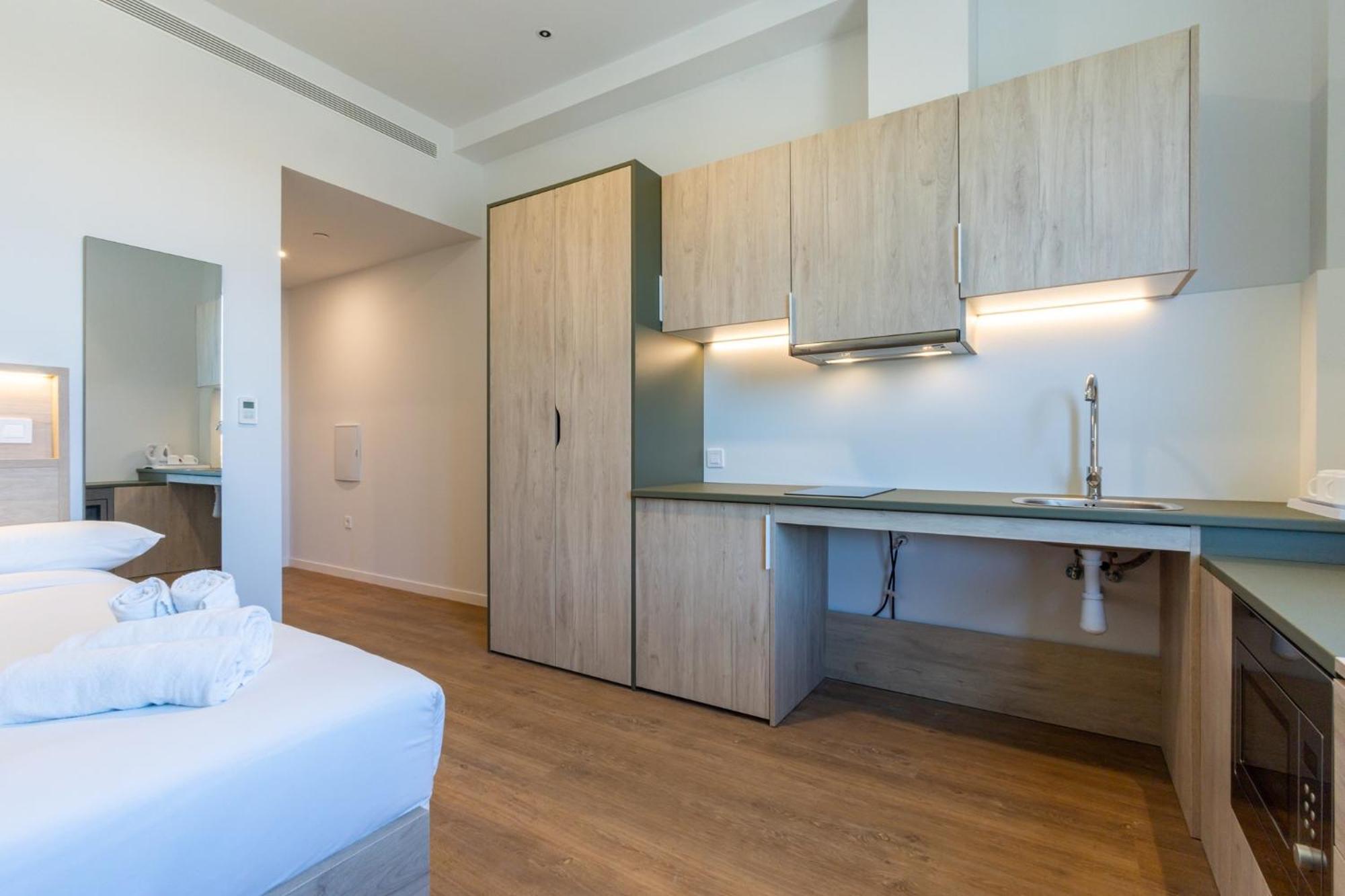 Hotel Nido Malvarrosa Valencia Room photo
